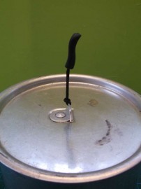 Lid lifter